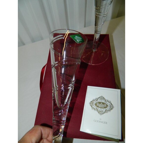 Shannon Crystal Godinger Champagne Flutes Set Of 2 In Red Satin-Lined Gift Box - Picture 7 of 14